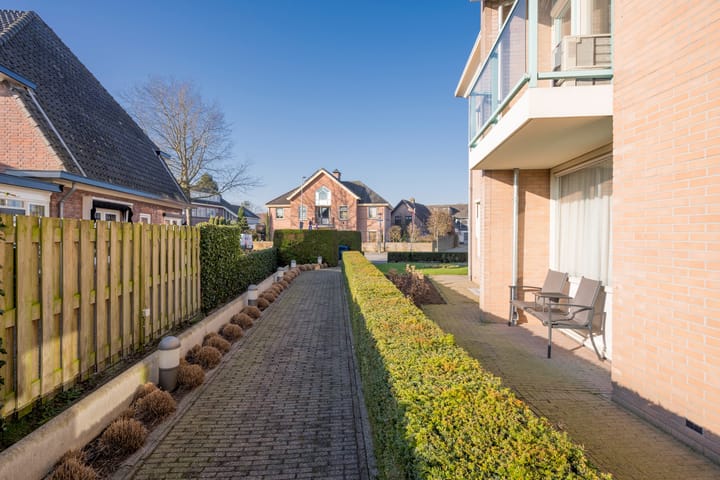 Photo 23 of Apeldoornsestraat 2-A