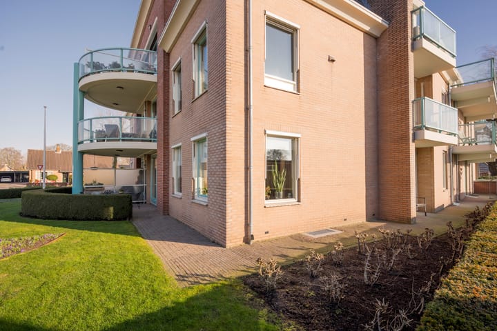 Photo 28 of Apeldoornsestraat 2-A