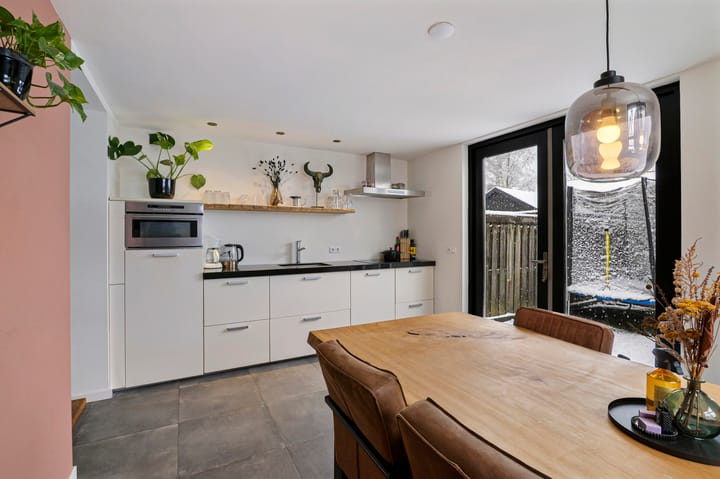 Foto 2 van Mr. Pieter Jelles Troelstrawei 67