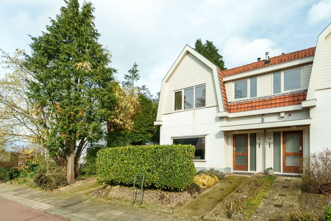 Photo 2 of Diedenweg 32