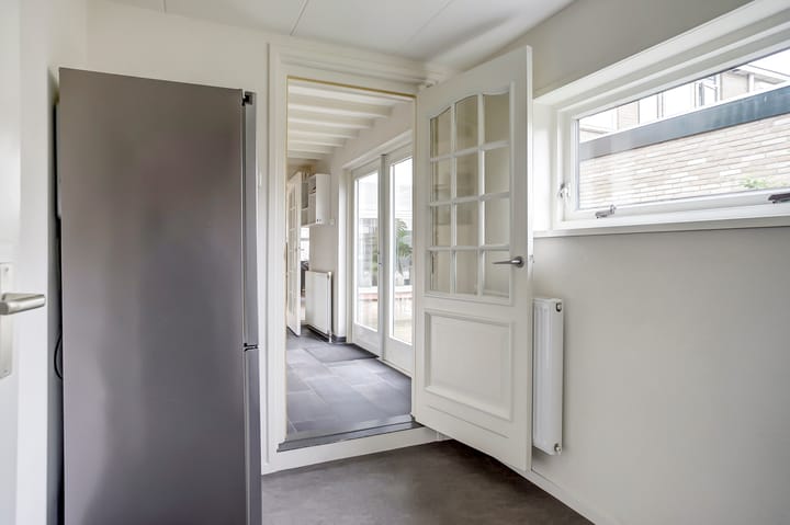 Foto 16 van Meidoornlaan 2