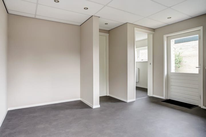 Foto 18 van Meidoornlaan 2