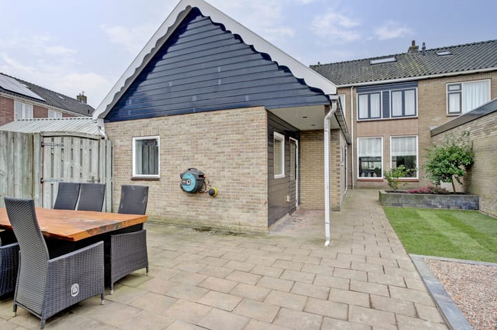 Foto 24 van Meidoornlaan 2