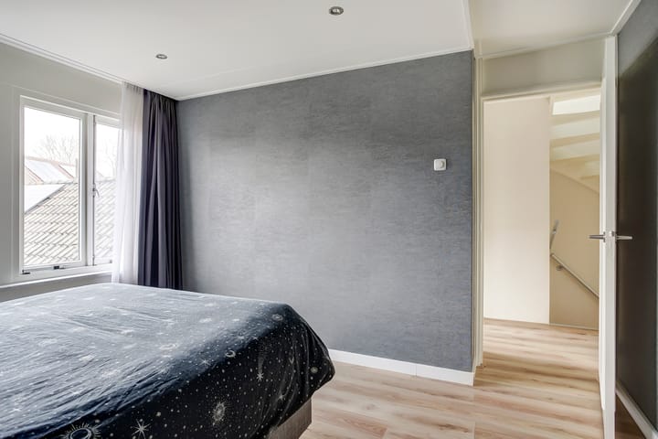 Foto 32 van Meidoornlaan 2