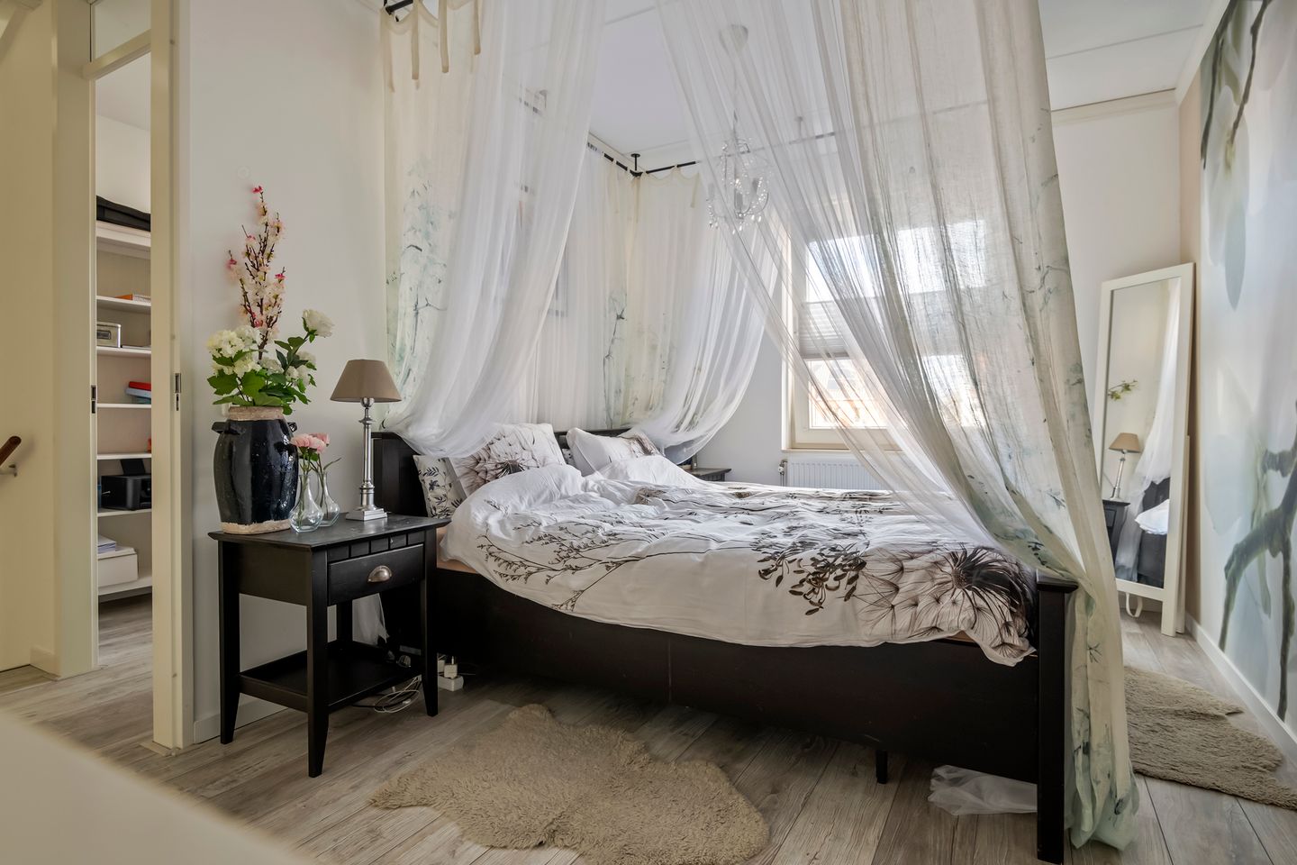 Foto 20 van De Binnenplaats 47