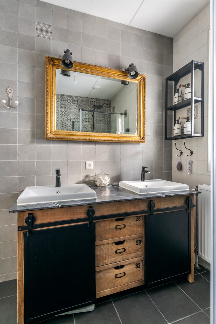 Foto 25 van De Binnenplaats 47