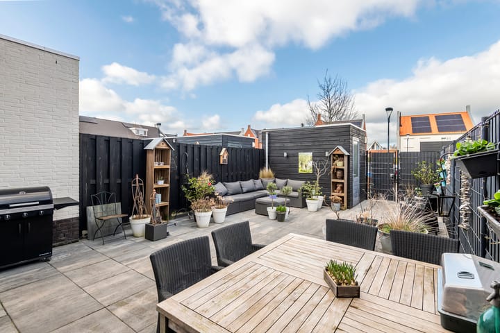 Foto 32 van De Binnenplaats 47