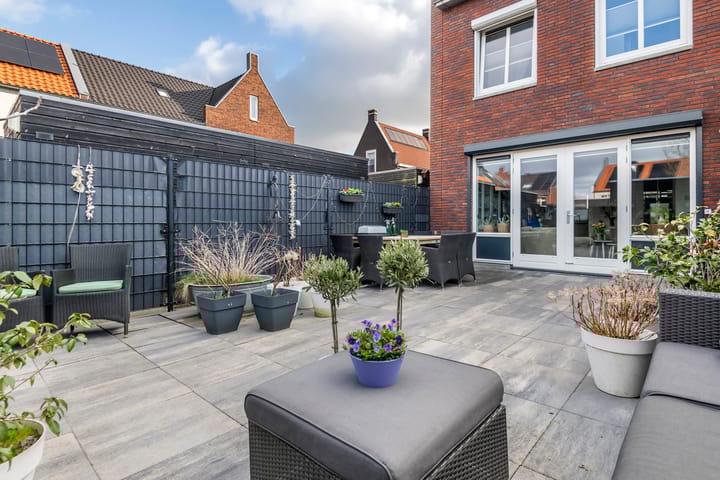 Foto 35 van De Binnenplaats 47