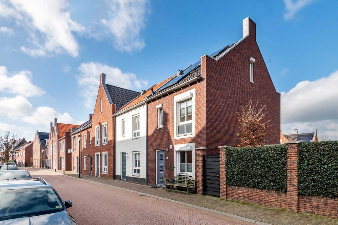 Foto 37 van De Binnenplaats 47