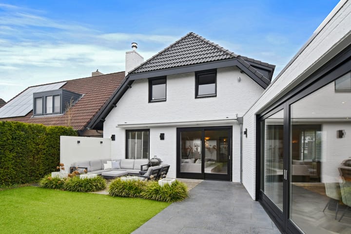 Foto 45 van Burgemeester Kolfschotenstraat 12