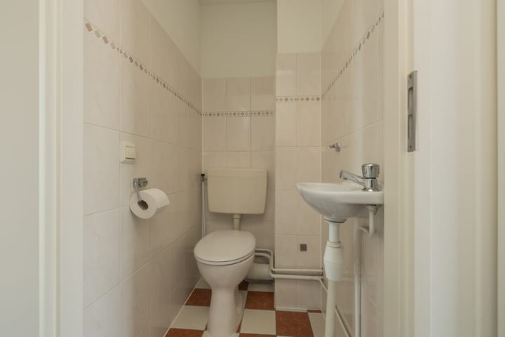 Foto 19 van Arthur van Schendelplein 30