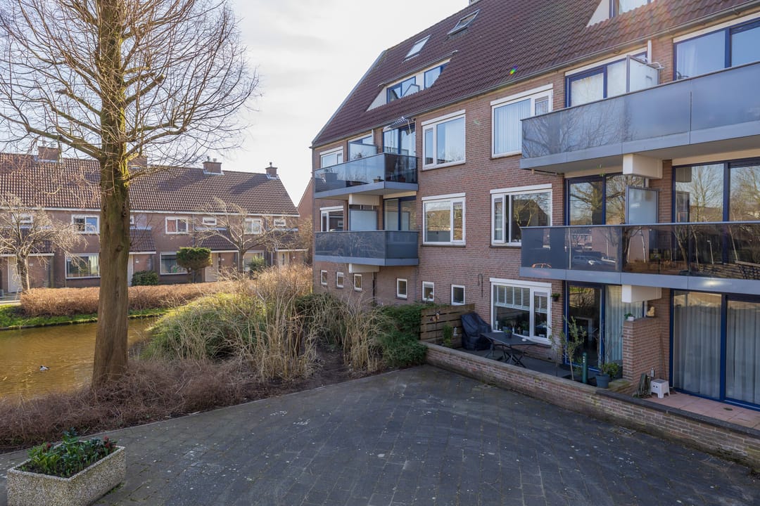 Foto 23 van Arthur van Schendelplein 30