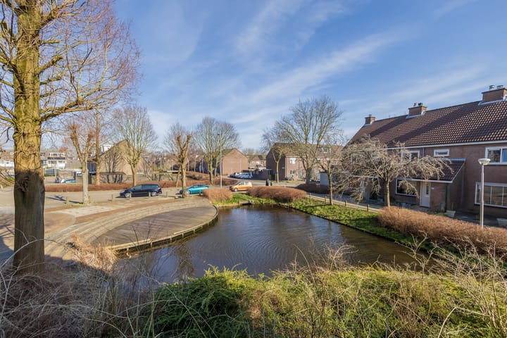 Foto 25 van Arthur van Schendelplein 30