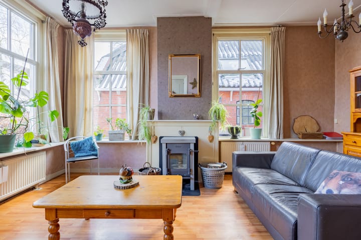 Foto 11 van Tjarda van Starkenborghweg 12