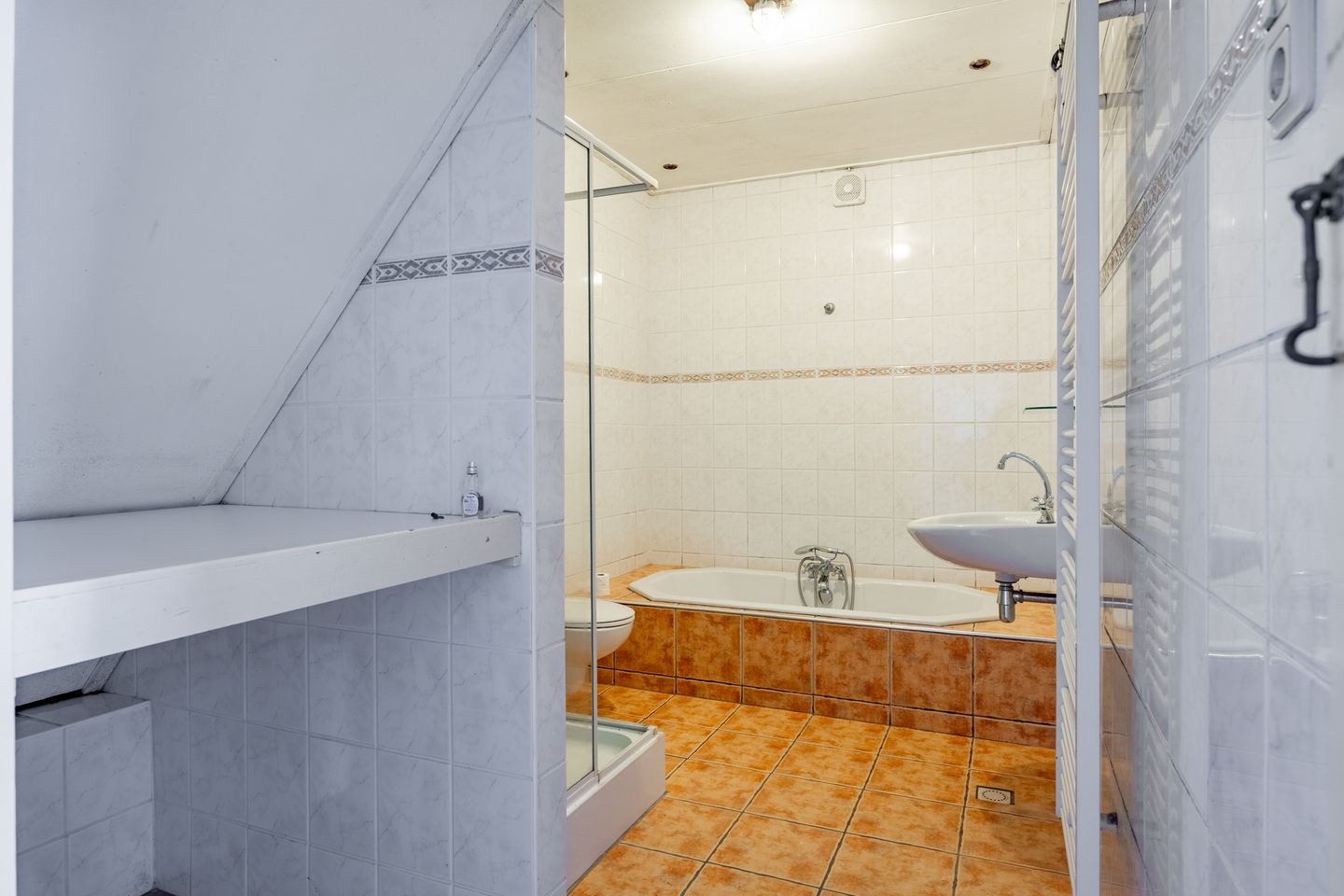 Foto 19 van Tjarda van Starkenborghweg 12