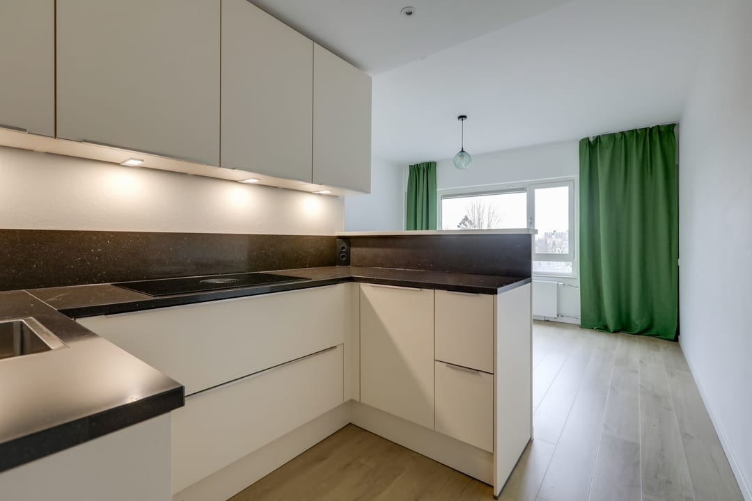 Foto 8 van Den Heuvel 106