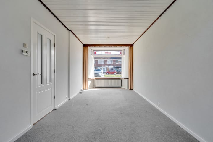 Photo 6 of Julianaweg 429