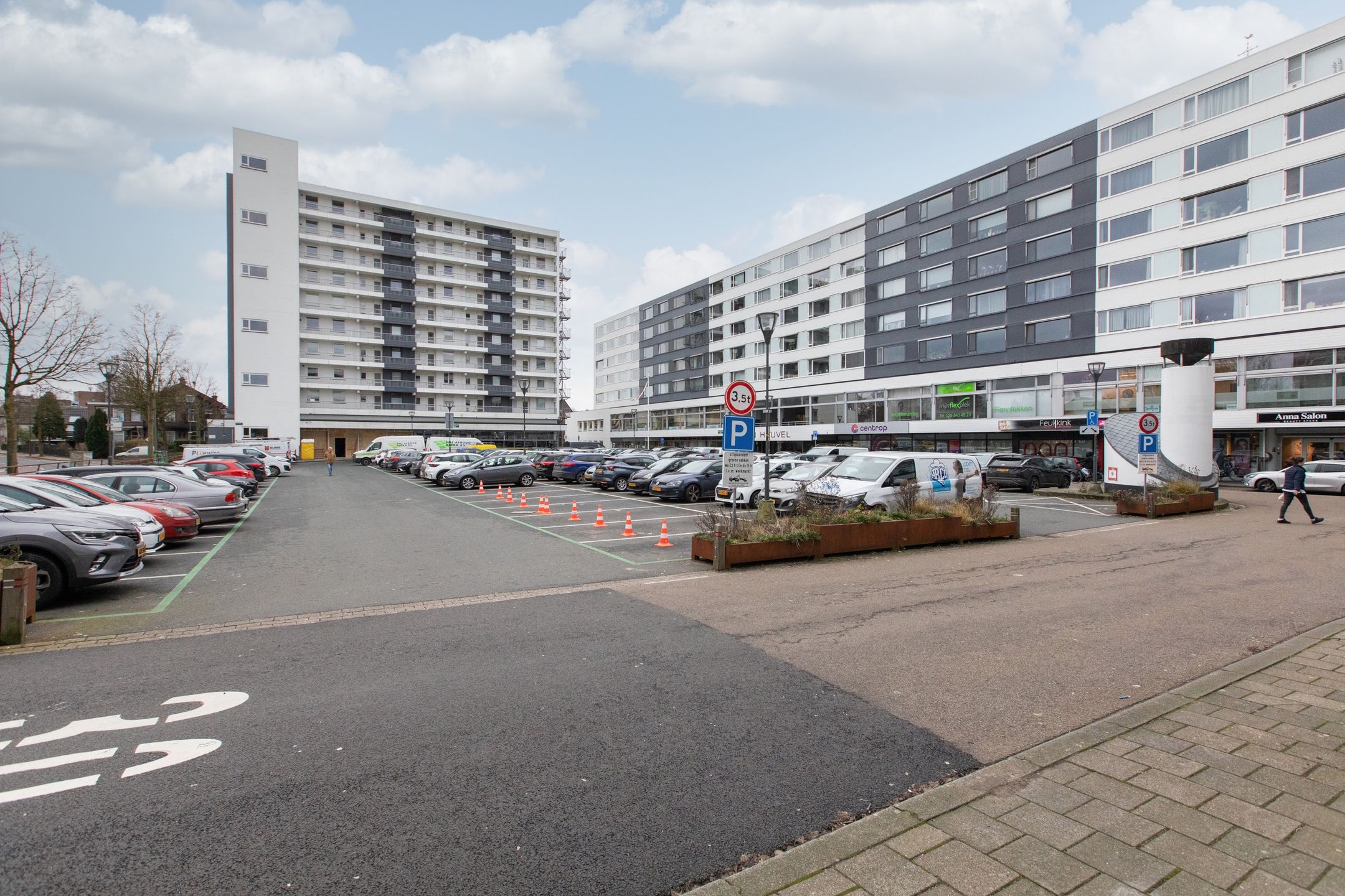 Foto 24 van Den Heuvel 106