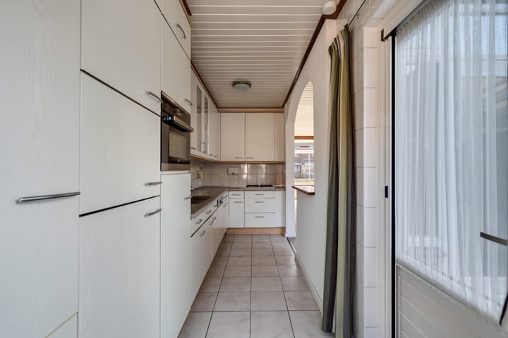 Photo 13 of Julianaweg 429