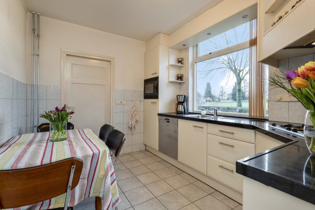 Photo 6 of Kapelstraat 100