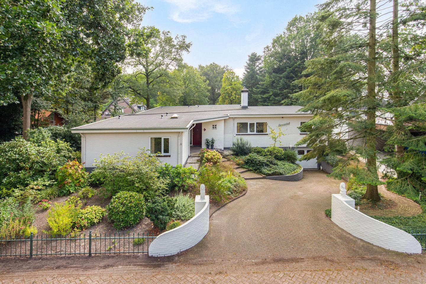 Foto 1 van Wielewaallaan 4