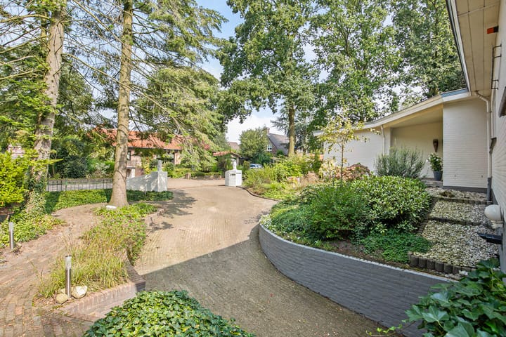 Foto 15 van Wielewaallaan 4