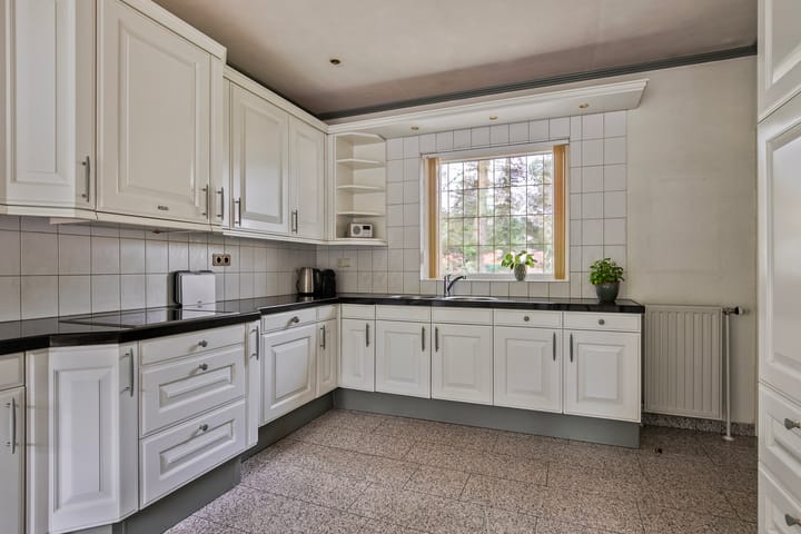 Foto 33 van Wielewaallaan 4