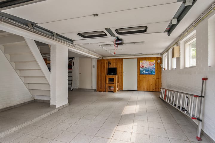 Foto 41 van Wielewaallaan 4