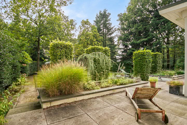 Foto 60 van Wielewaallaan 4