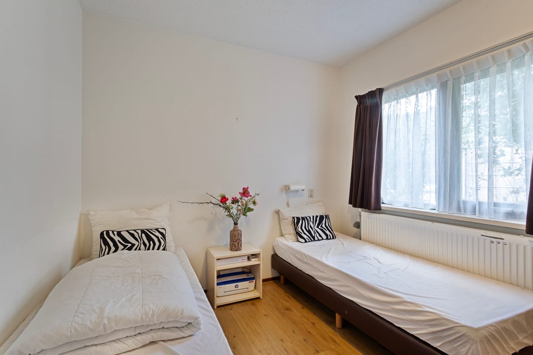 Foto 8 van Duinschooten 12-320