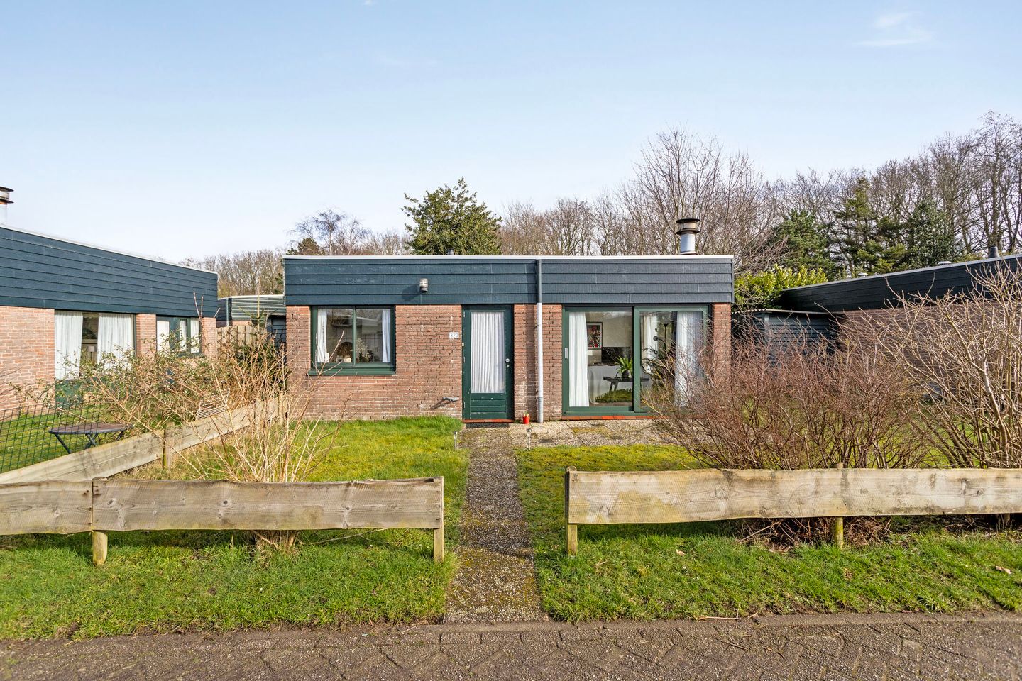 Foto 14 van Duinschooten 12-320