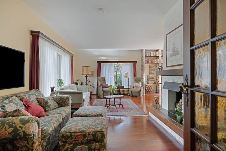 Photo 8 of Dokter Hoekstraat 9