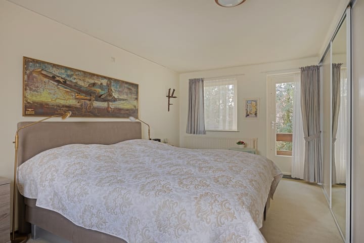 Photo 22 of Dokter Hoekstraat 9