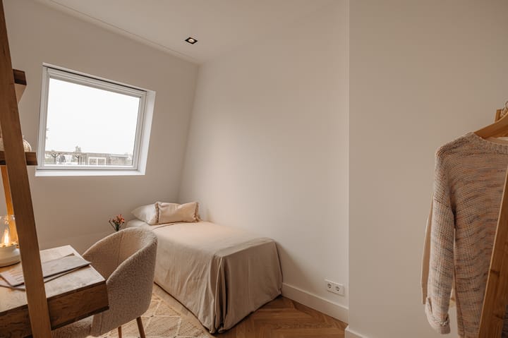 Foto 24 van Van Breestraat 183-E