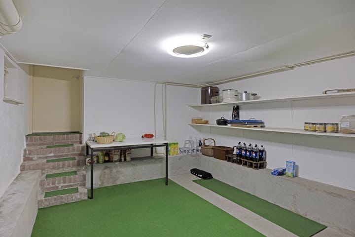 Photo 31 of Dokter Hoekstraat 9