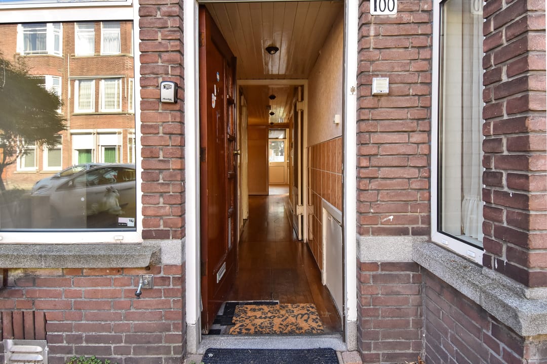Photo 2 of Velpsestraat 188