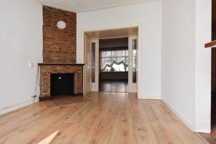 Photo 5 of Velpsestraat 188