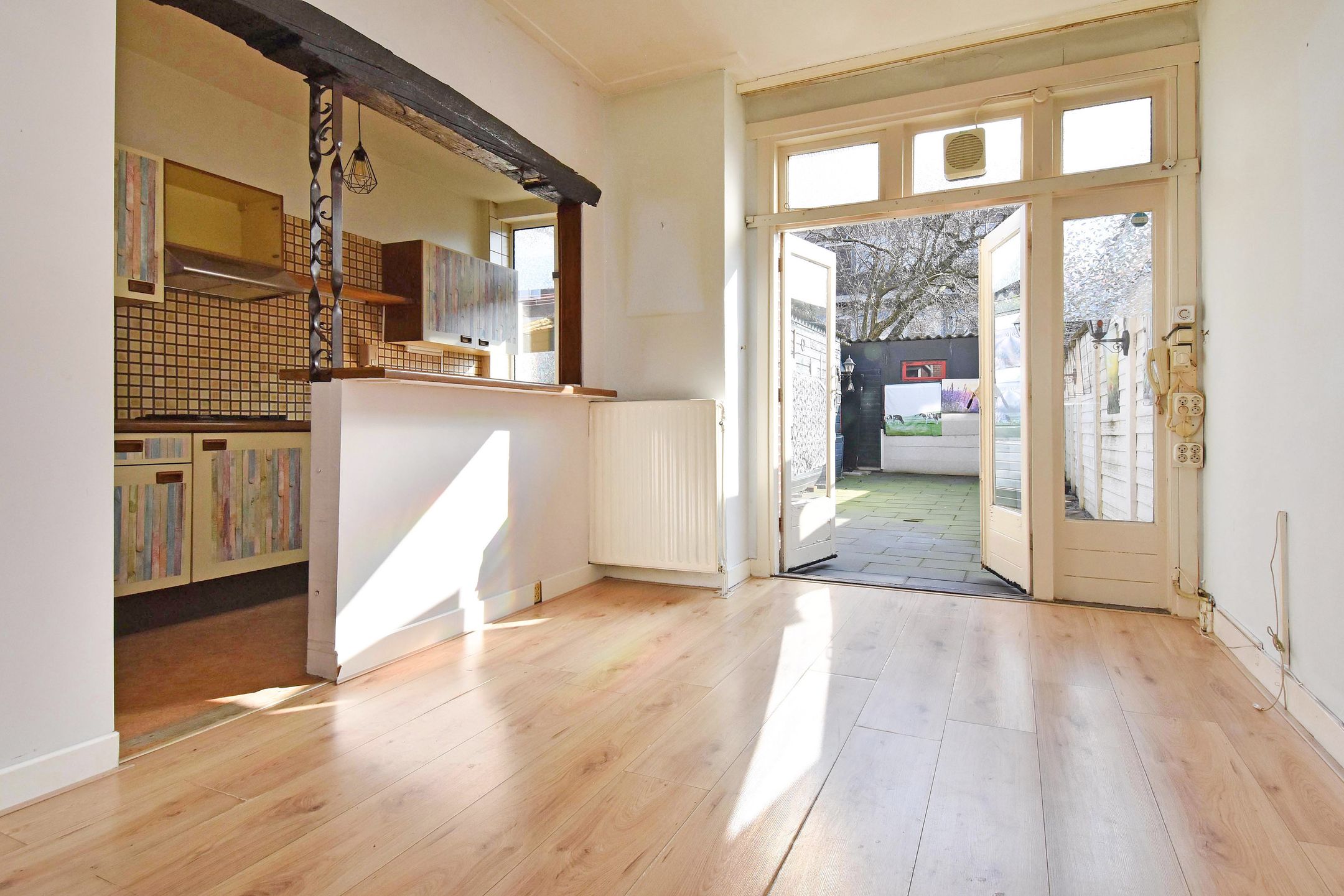 Photo 12 of Velpsestraat 188