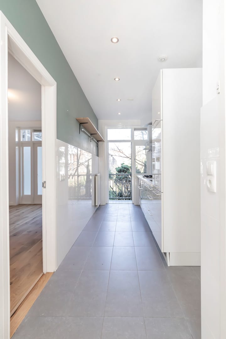 Foto 14 van Legmeerplein 5-1