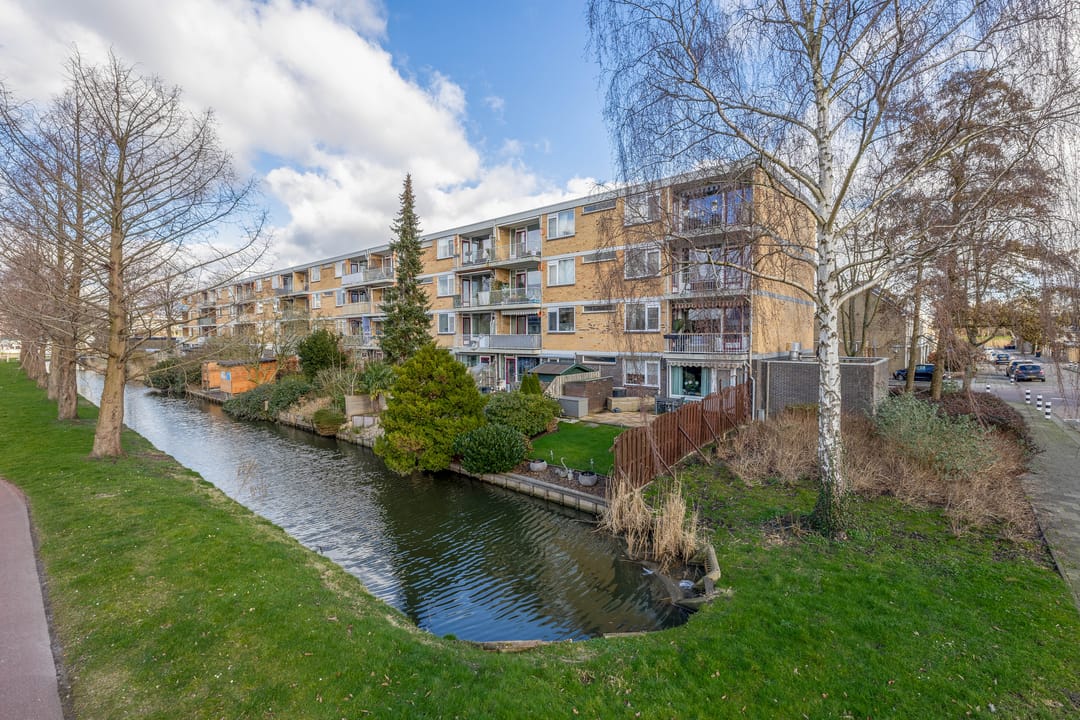 Photo 1 of Justus van Effenlaan 14