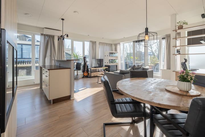 Foto 3 van Hooilanden 25