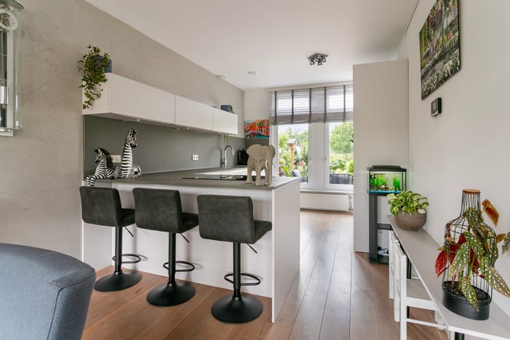 Foto 6 van Kapitein Perrotstraat 16