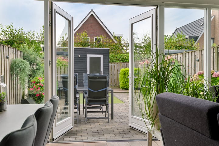 Foto 10 van Kapitein Perrotstraat 16