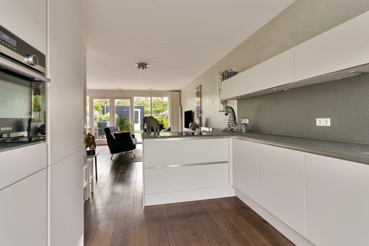 Foto 14 van Kapitein Perrotstraat 16