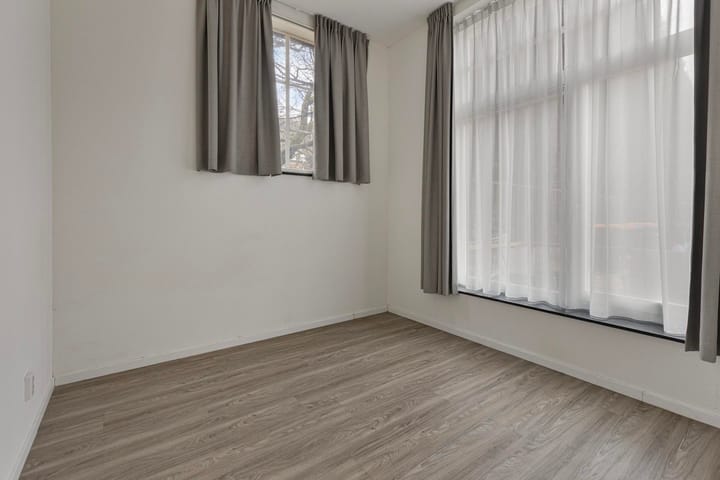 Photo 17 of Loudonstraat 4-02