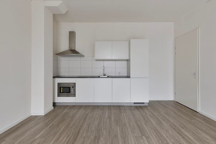 Photo 7 of Loudonstraat 4-02