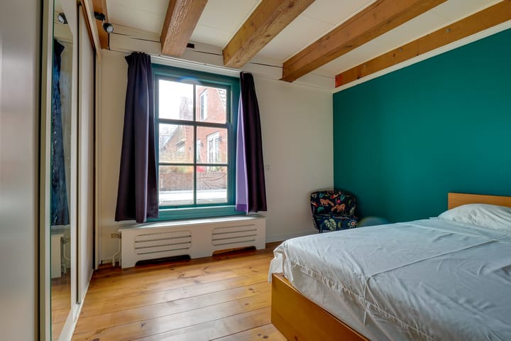 Foto 3 van Benschopperstraat 10-A