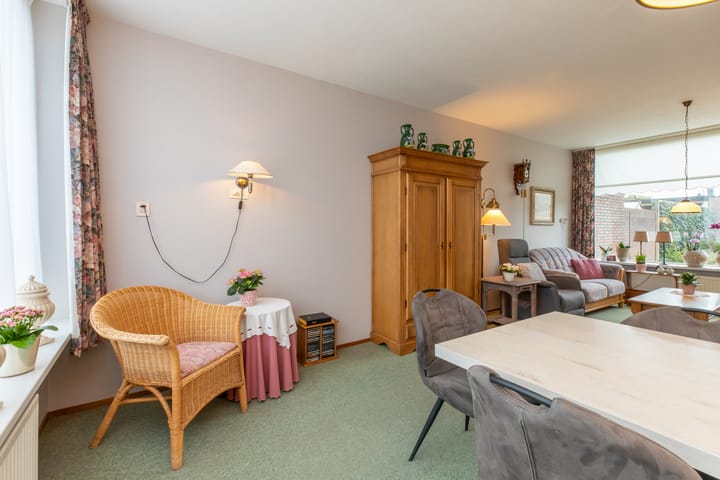 Foto 8 van De Plaastraat 3