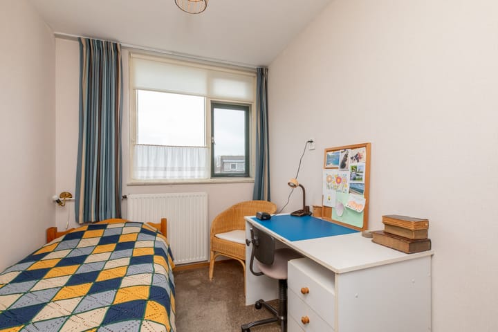 Foto 15 van De Plaastraat 3