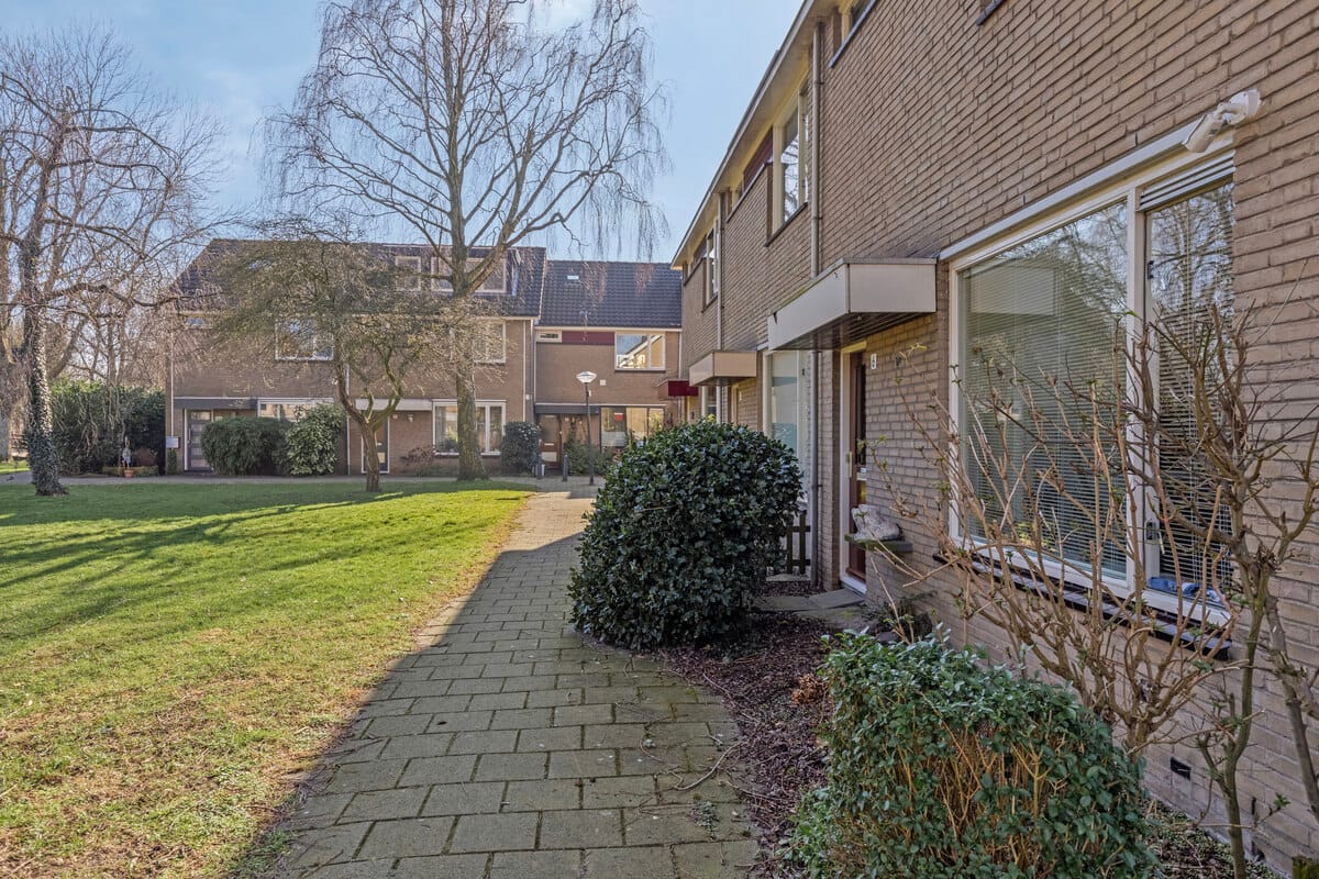 Photo 3 of Sterzegge 8